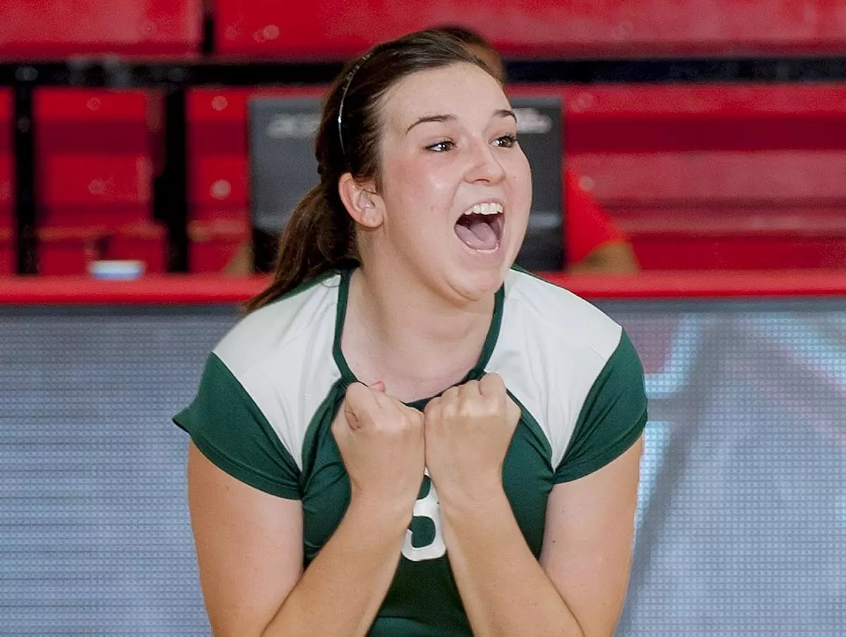 Manhattan Drops Five-Set Heartbreaker at Bradley