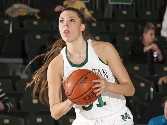Manhattan Suffers 56-45 Loss Against Canisius