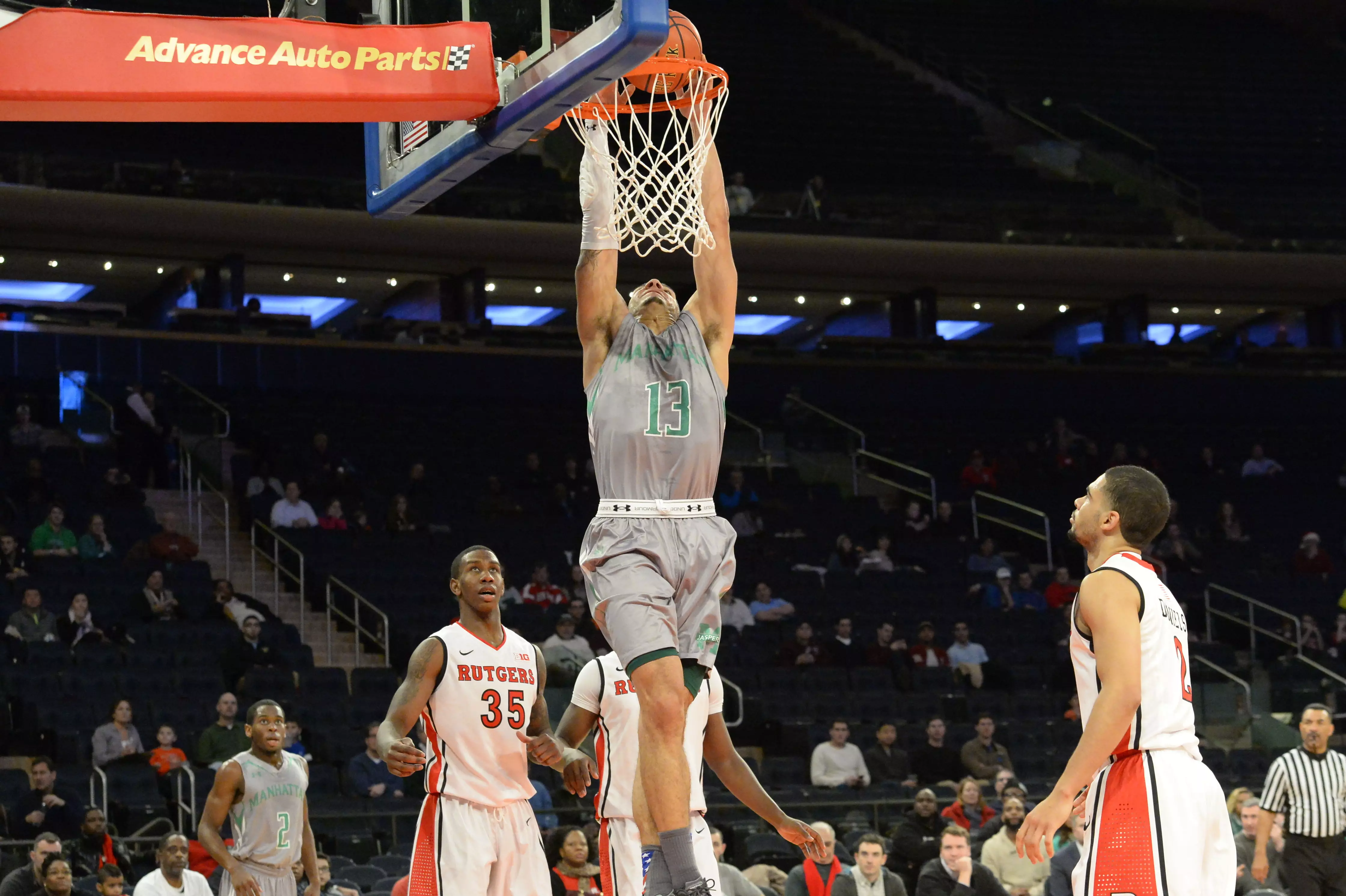 Rutgers Staves Off Manhattan 63-55 At The 2014 Holiday Festival