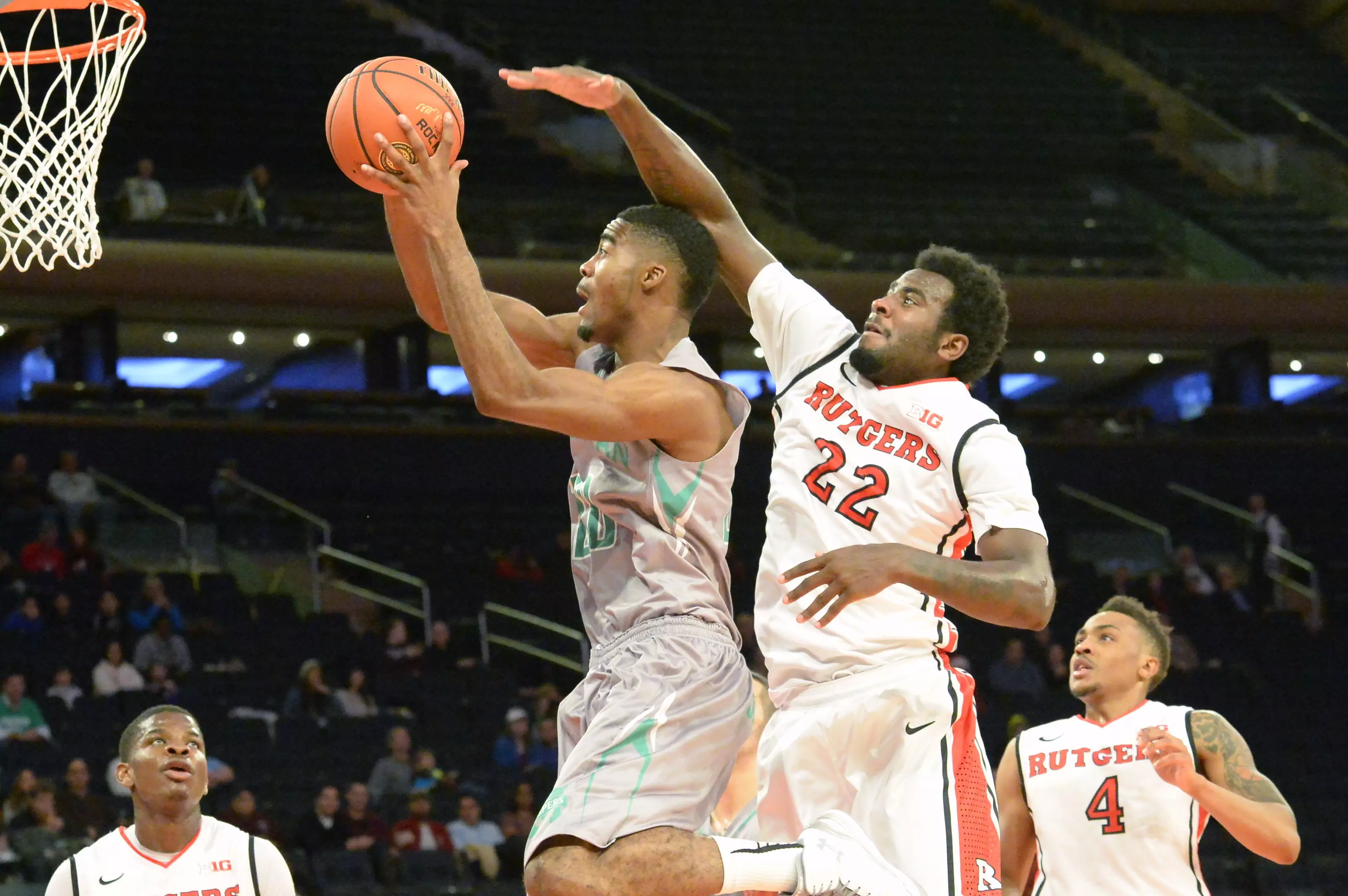 Manhattan Resumes MAAC Play At Niagara