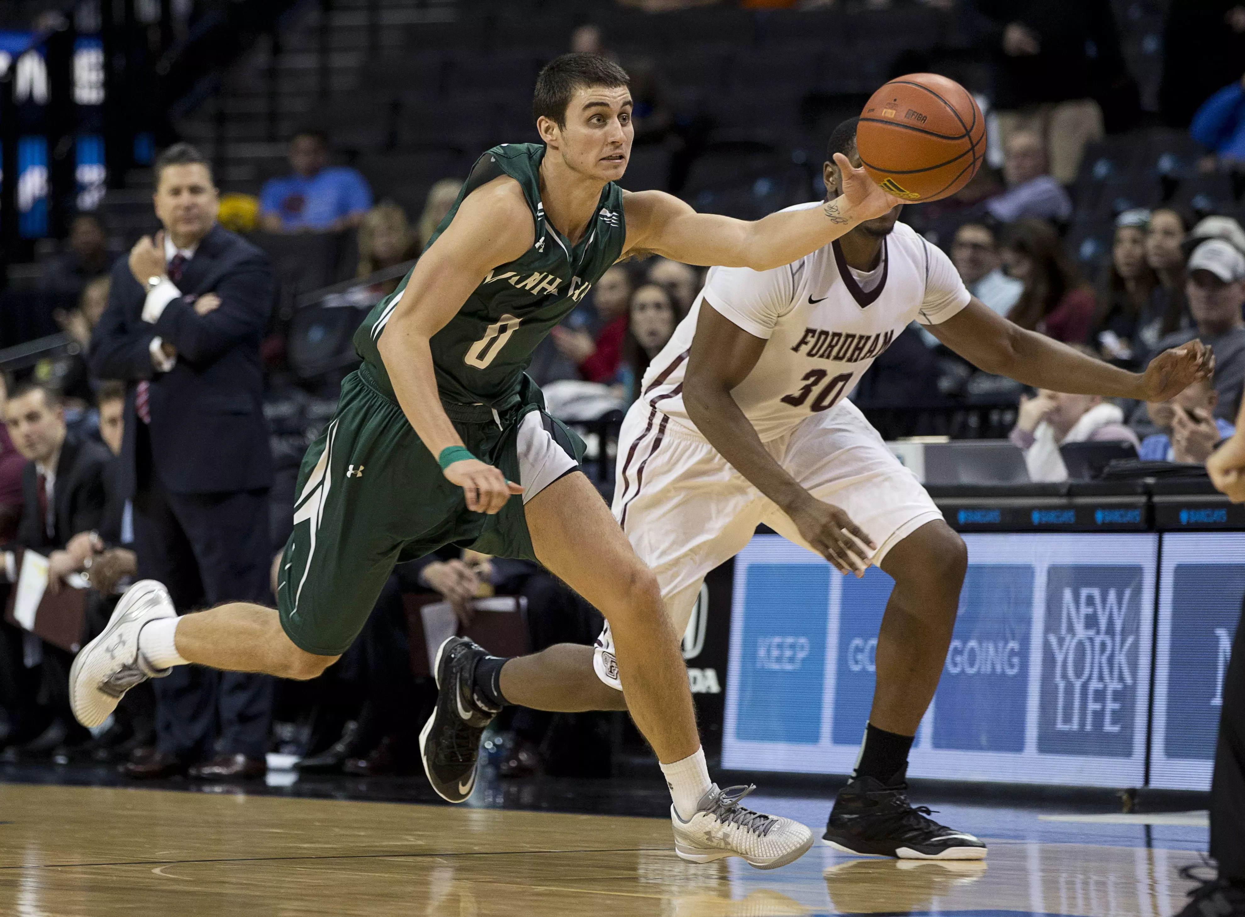 Manhattan Posts 84-75 Wire-To-Wire Win Over Niagara