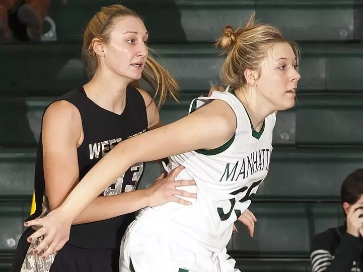 Second-Half Run Pushes Niagara Past Manhattan