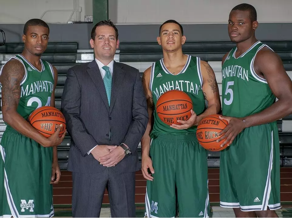 Men's Hoops Meets Canisius Sunday at 4:30pm in Pivotal Finale