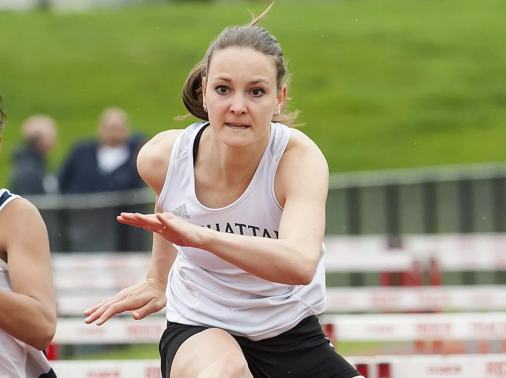 Manhattan Men Take Second, Women Fourth at MAAC Championships