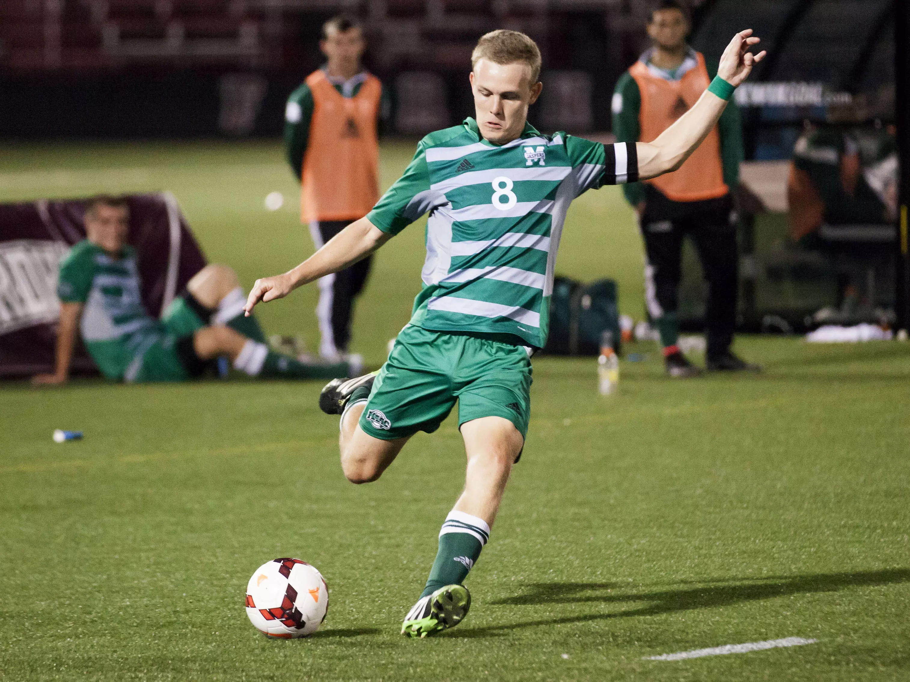 Shackley Nets Winner in Double Overtime: Manhattan 1 - Niagara 0