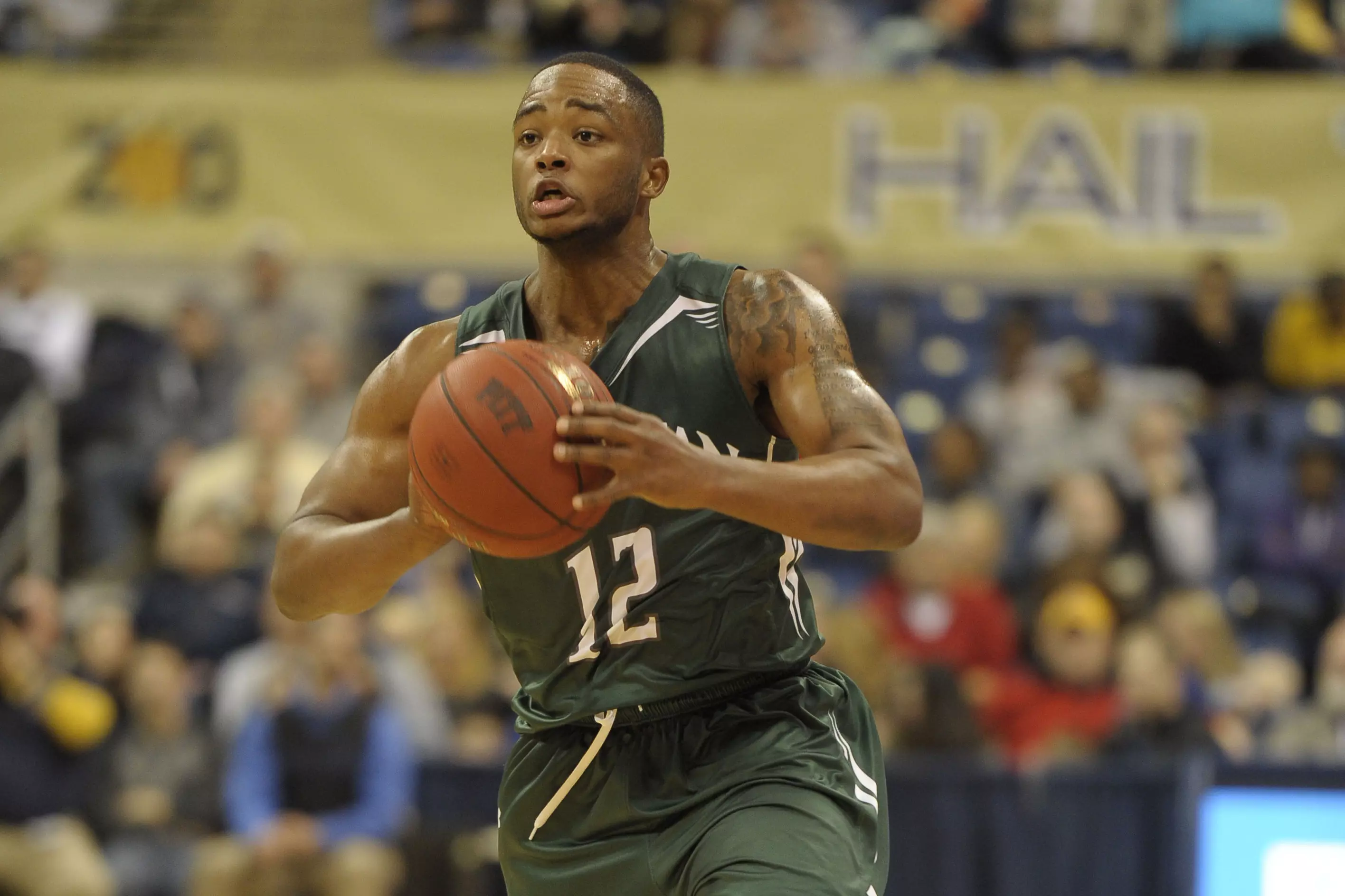 Manhattan Travels To Saint Peter's