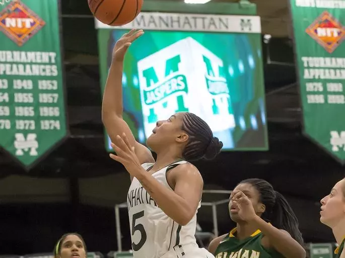 Manhattan Welcomes Brown For Sunday Matinee