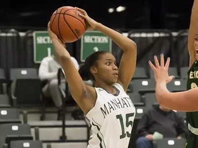 Holy Cross Halts Manhattan?s Winning Streak