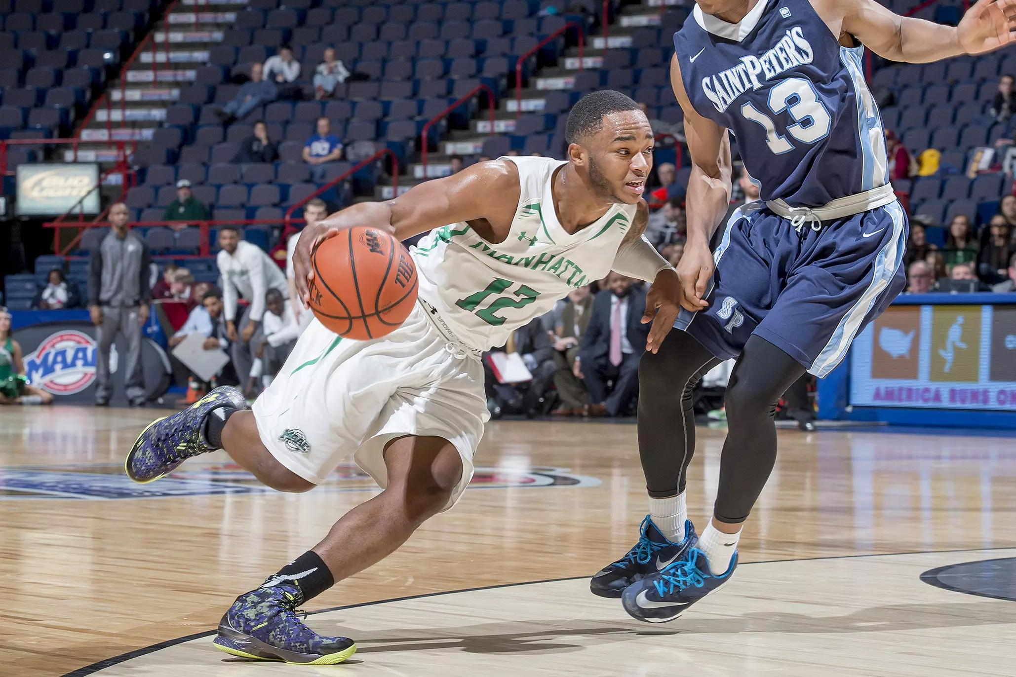 Manhattan Advances To Monday Night's MAAC Final