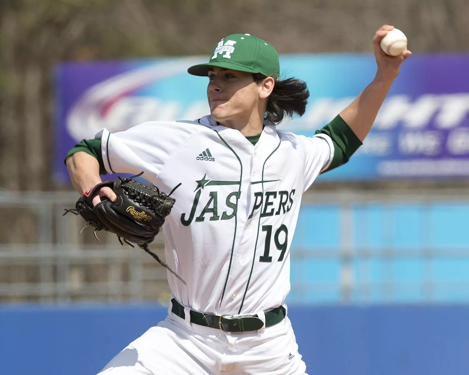 FIU Tops Manhattan 6-0 In Series Opener