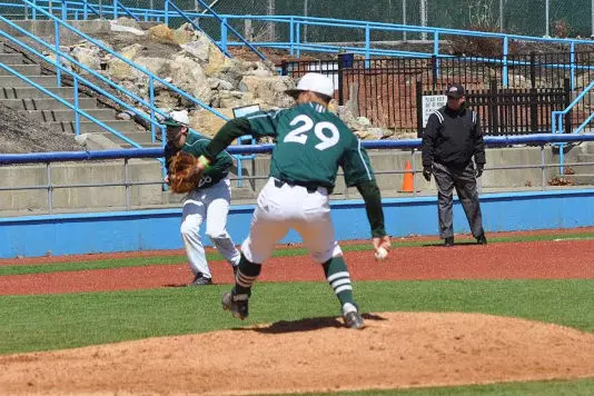 Iona Rallies For 5-3 Win Over Manhattan In Series Opener