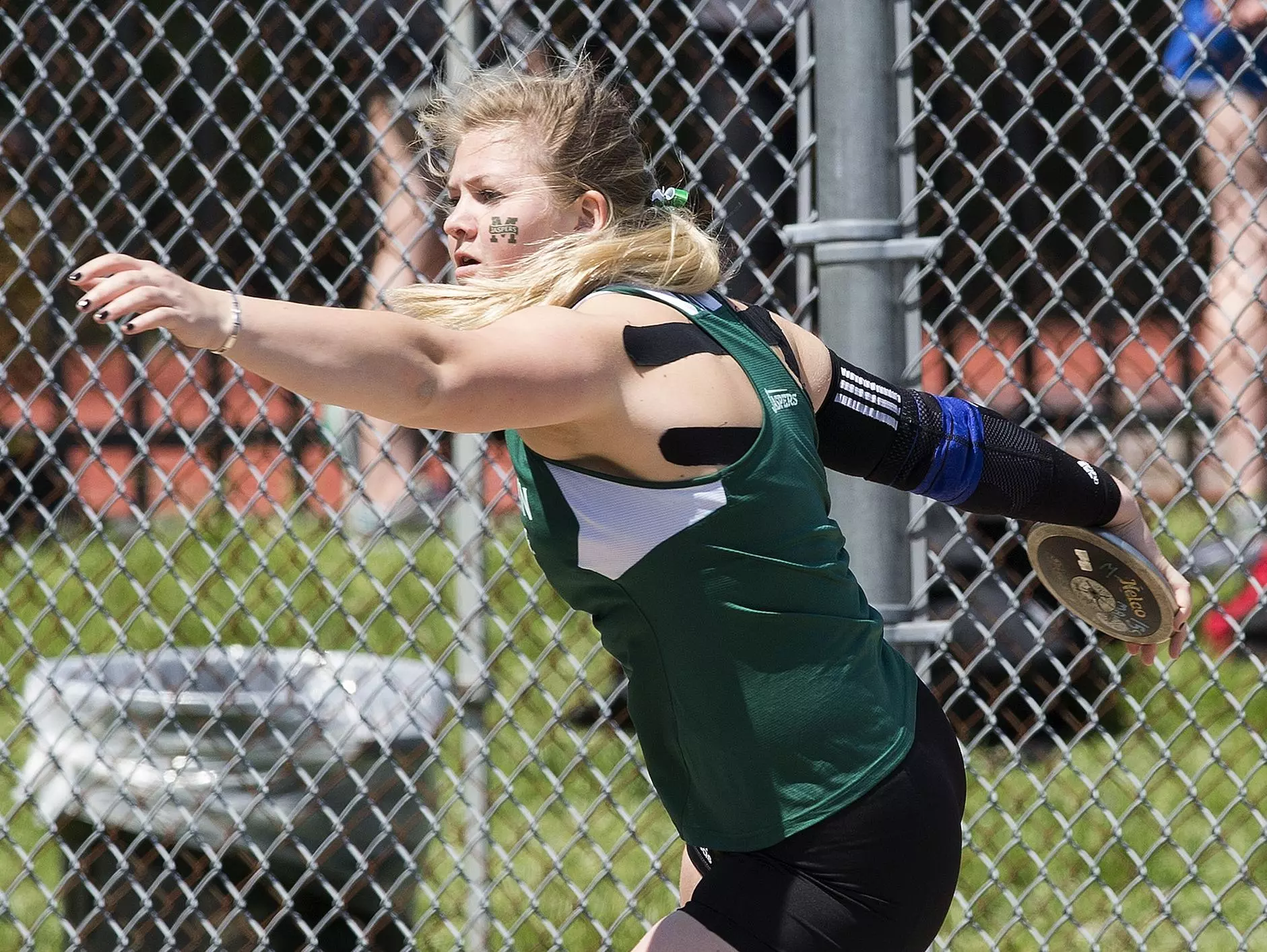 Men’s Team Finishes Second, Women Third at Metropolitan Championships