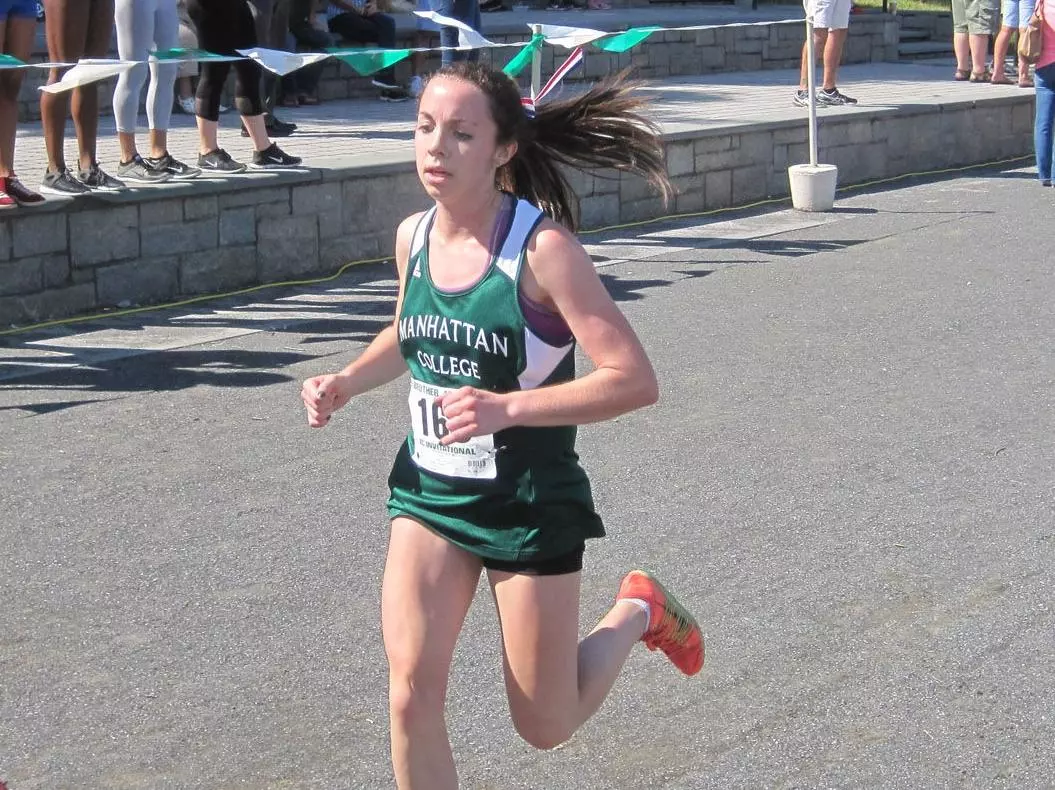 Jaspers Impress In Season-Opening Meet