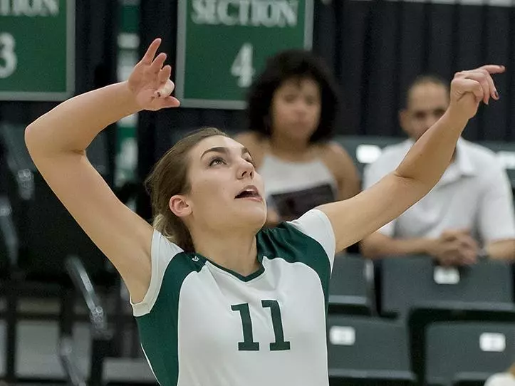 Jaspers Stumble Against First-Place Fairfield