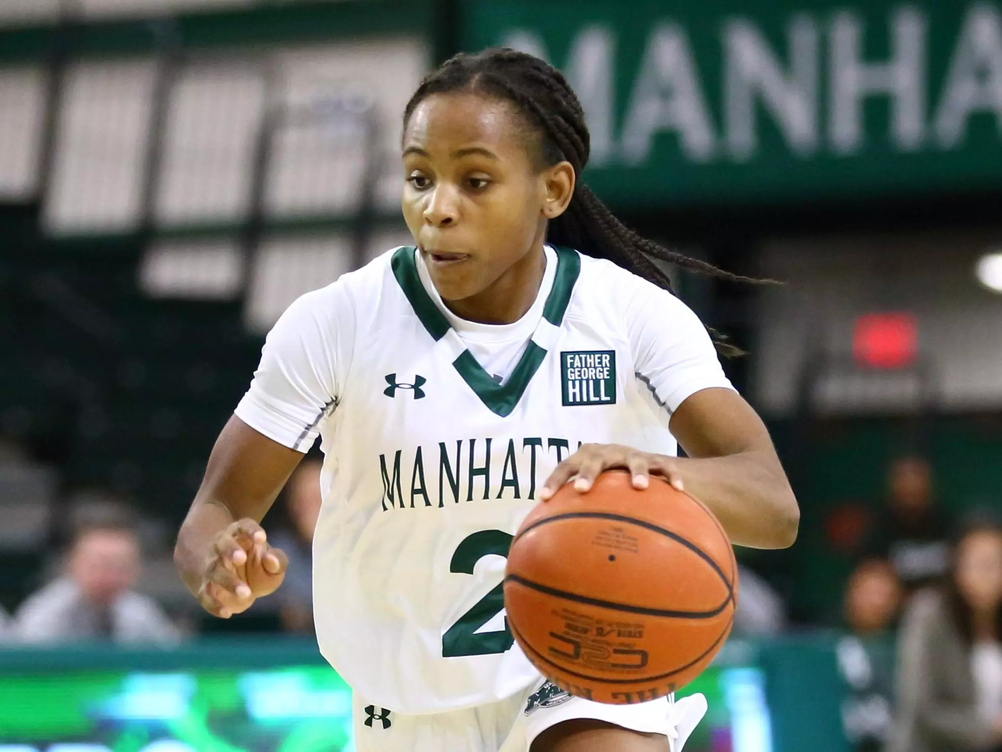 Jaspers Snap Skid With 55-52 Win at St. Francis Brooklyn
