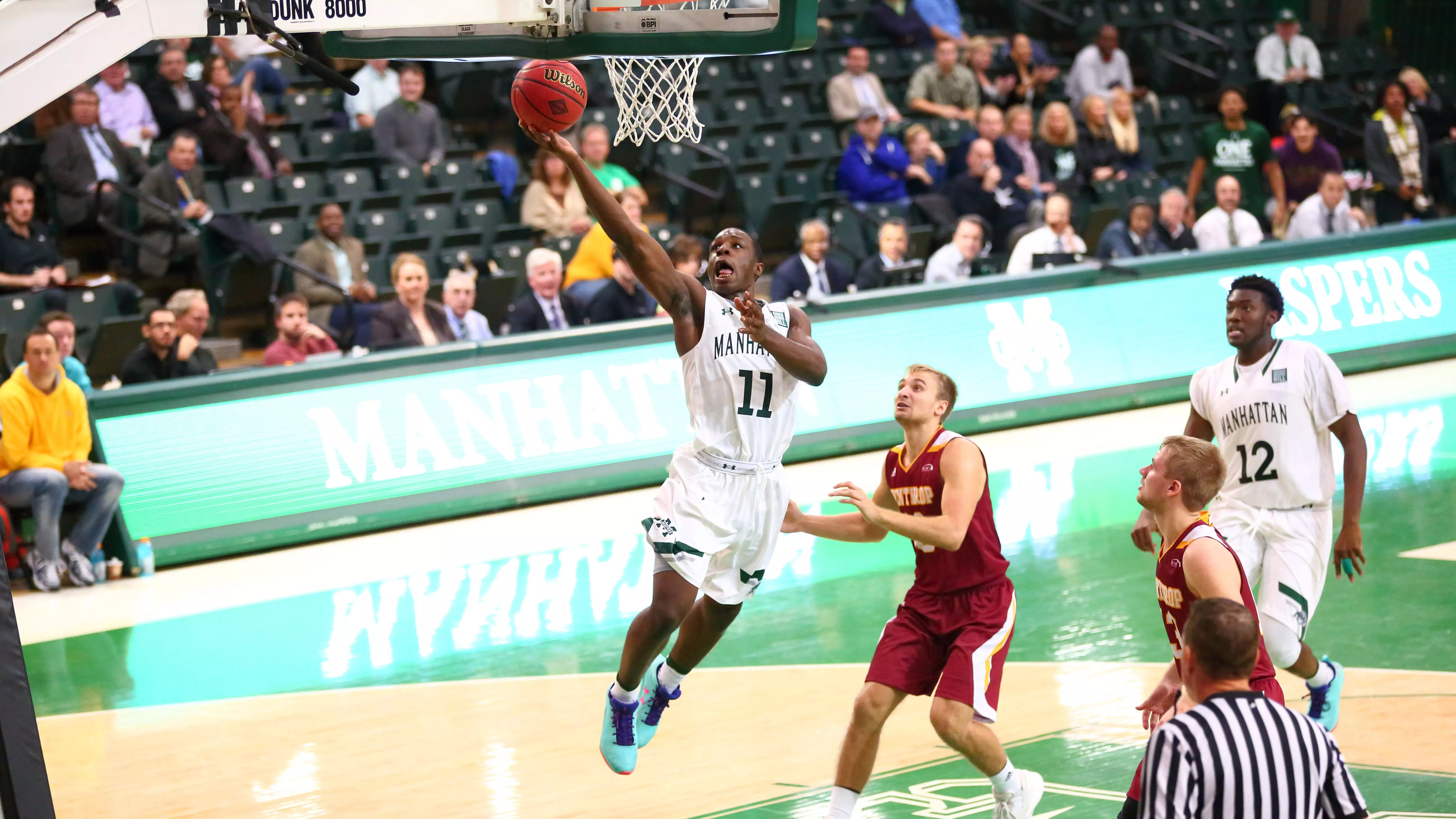 Manhattan Aims For Second-Straight Win Against Temple