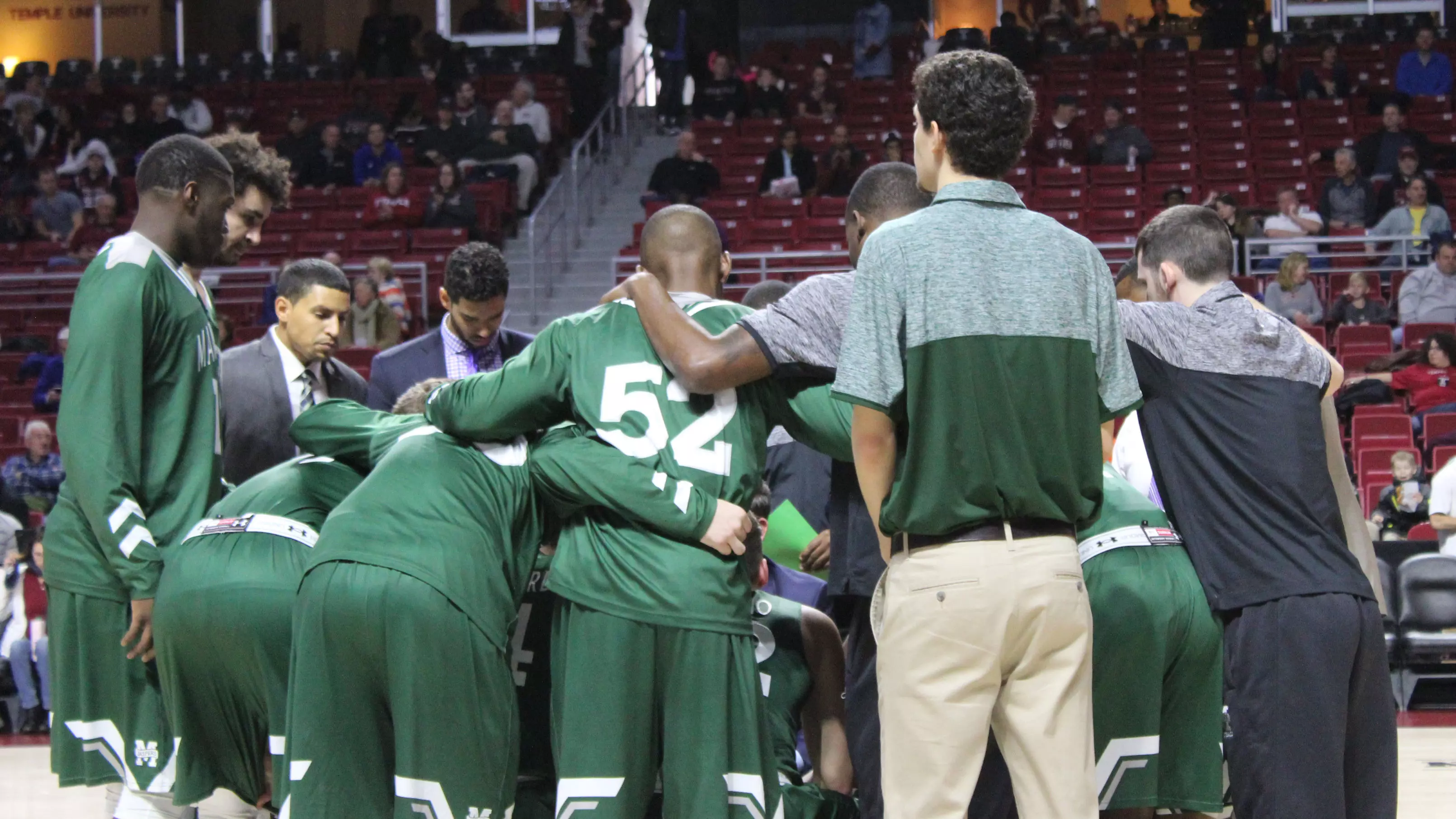 Turner's Career-High 28 Not Enough In Loss At Temple