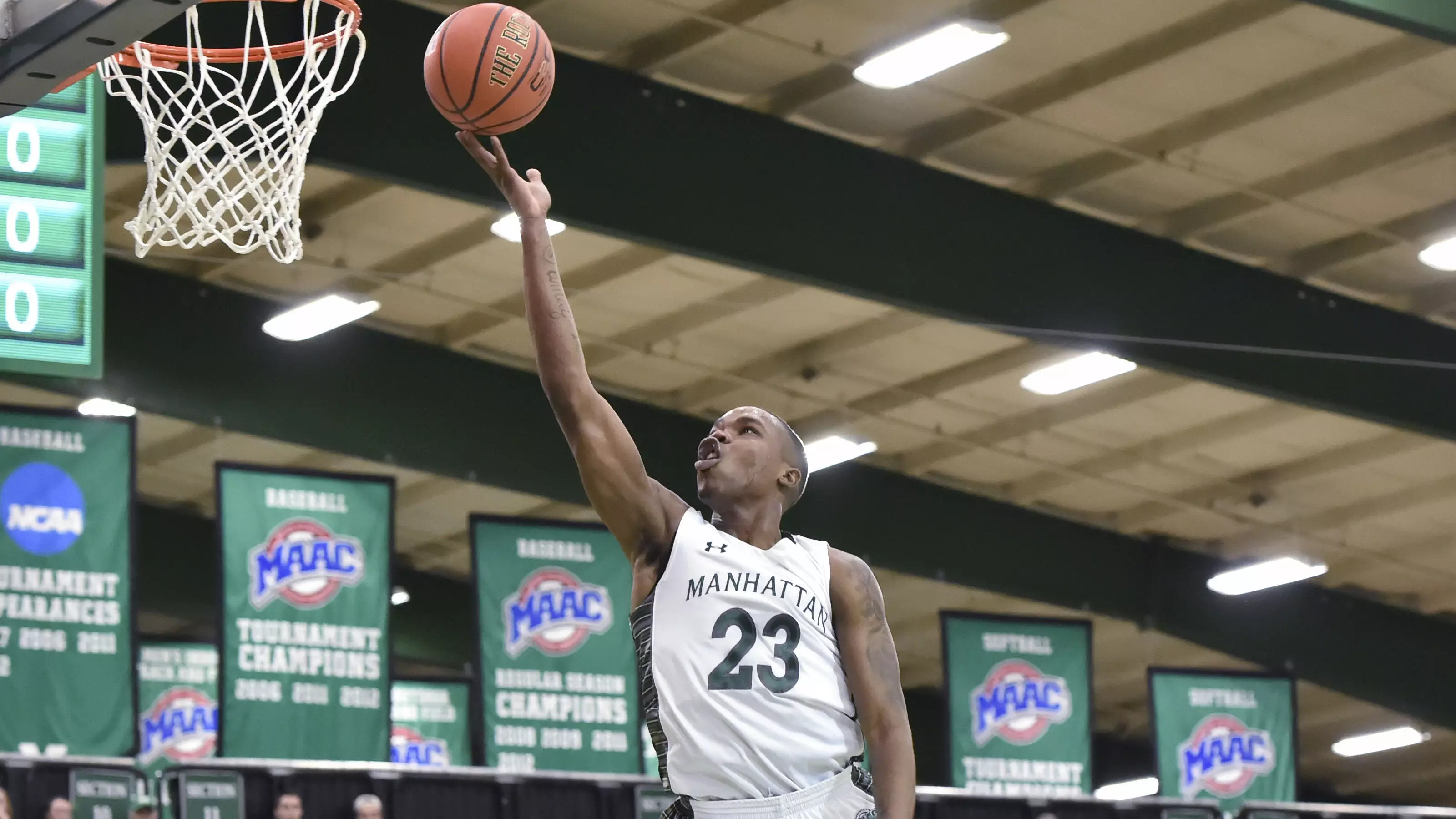 JSN Recap - Scorching Second Half Lifts Manhattan To 84-77 Win