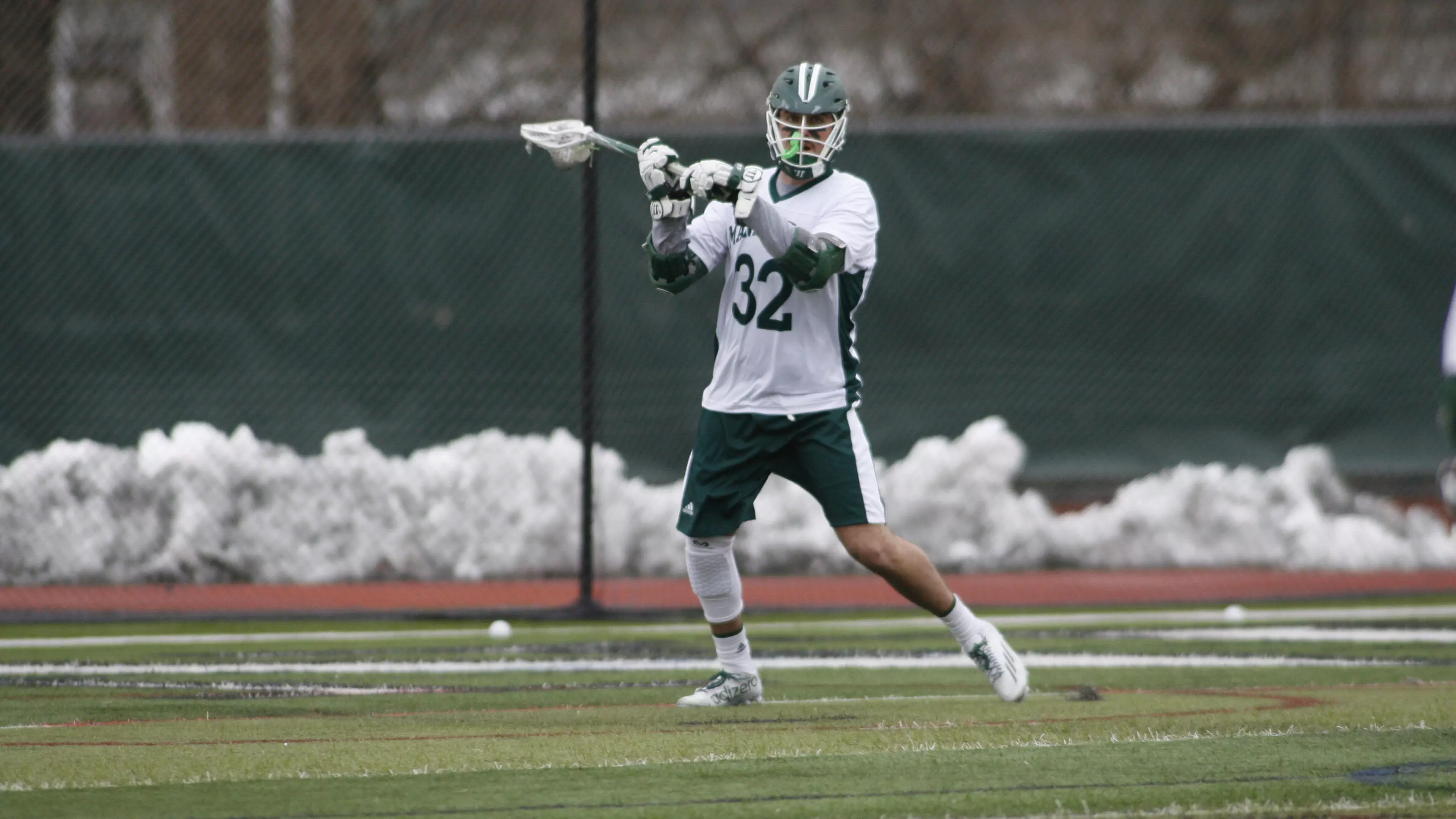 Manhattan Falls At Robert Morris