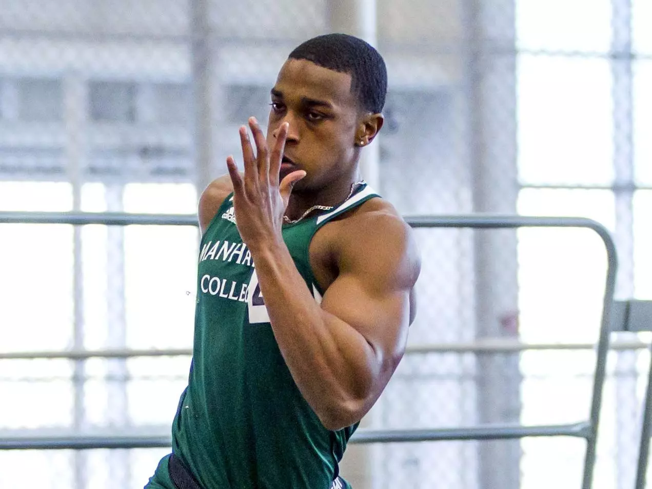 Men Take Second, Women Third at Metropolitan Indoor Championships