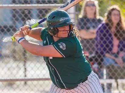 Jaspers Open Hampton Invitational With Two Wins