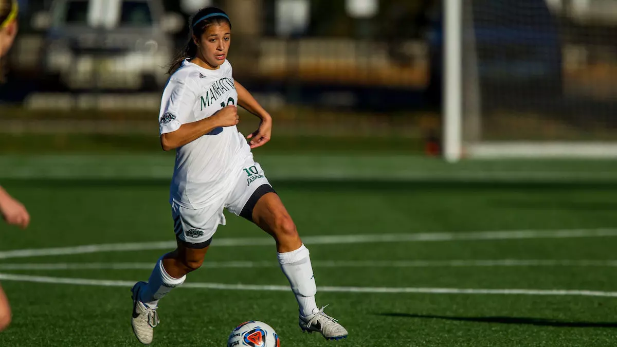Vermont Defeats Manhattan 1-0 In TD Bank Classic Play