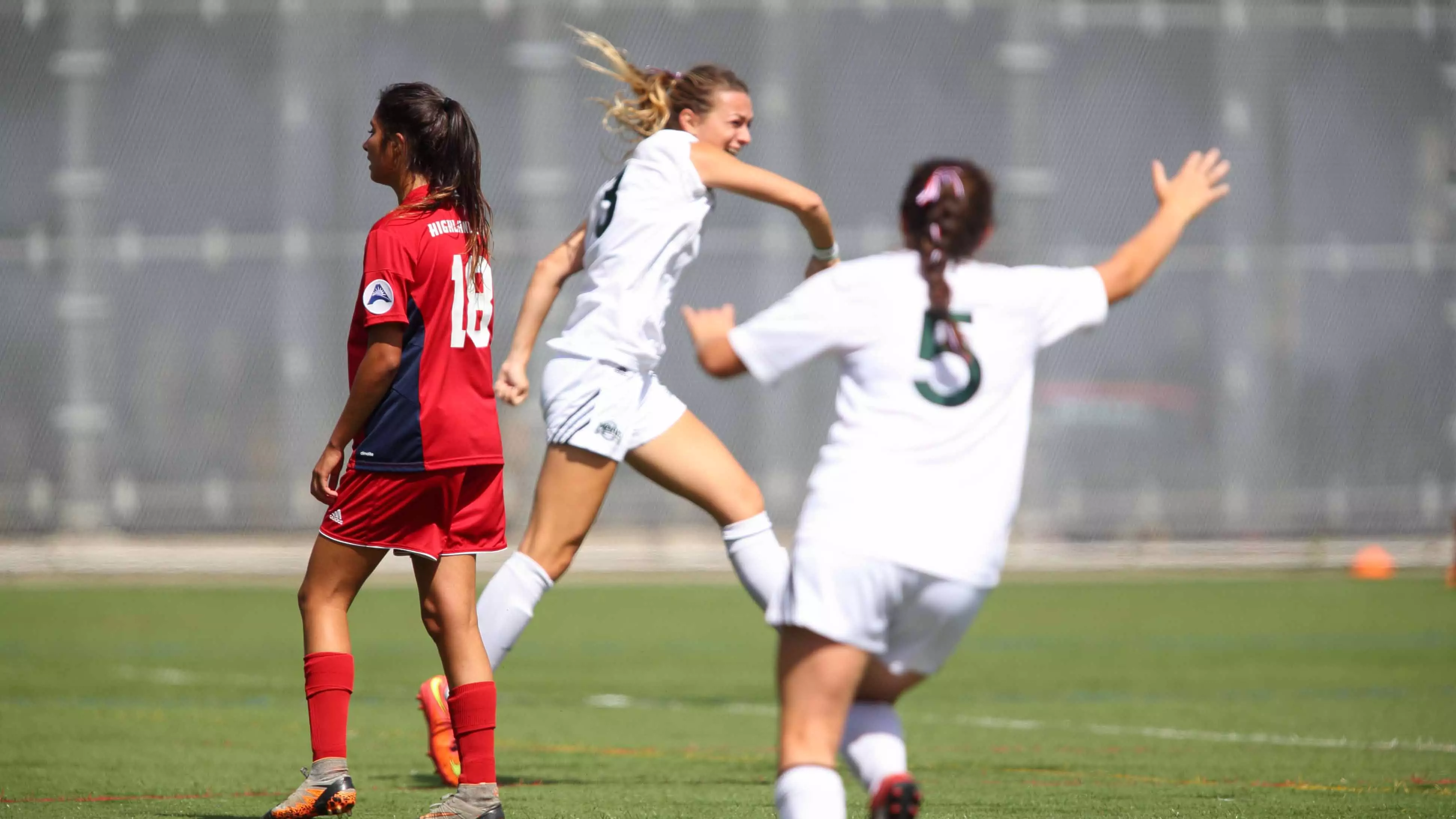 Saul's Goal Propels Manhattan To 1-0 Win Over NJIT