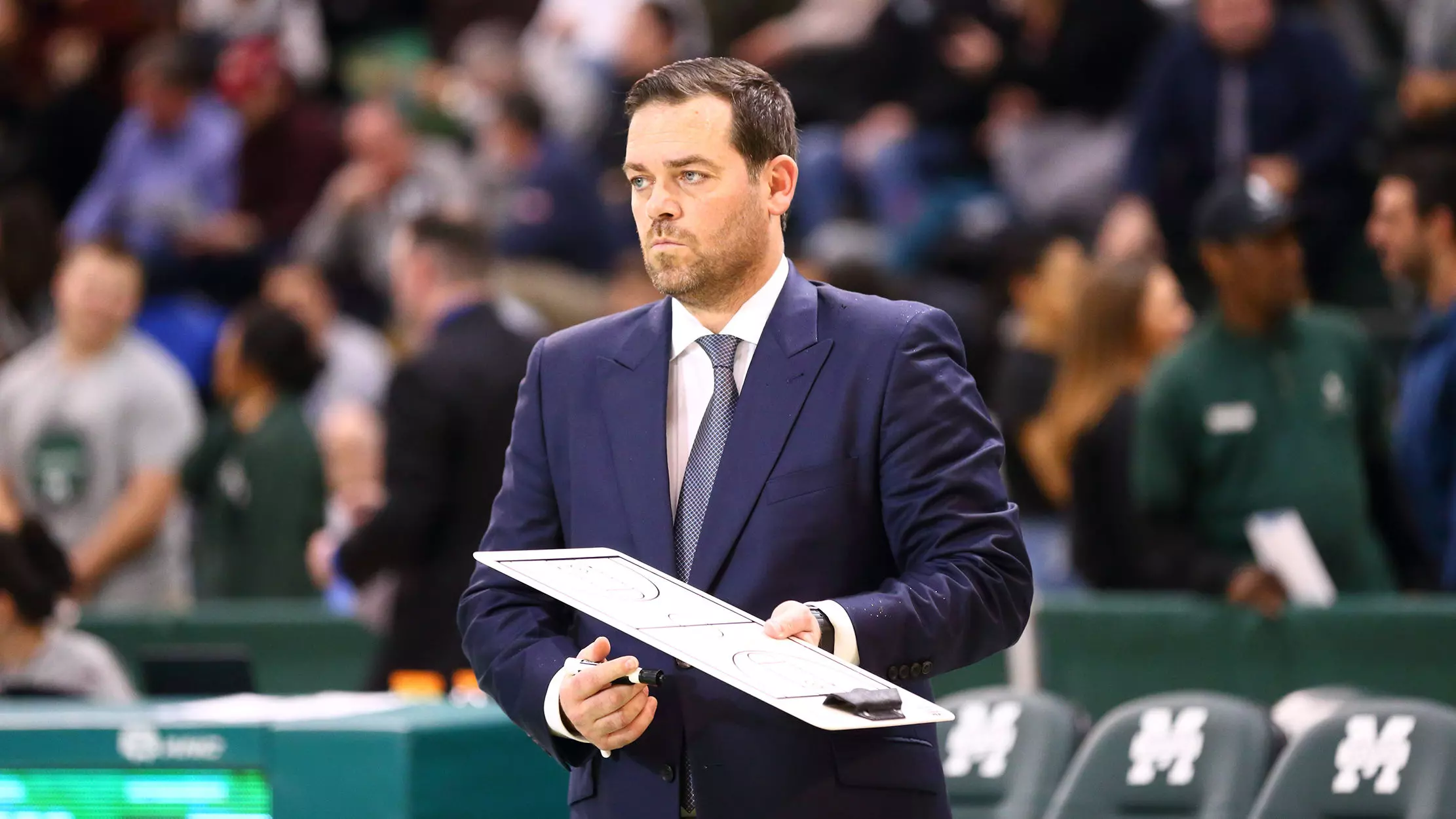Manhattan Defeats Niagara 70-69 As Masiello Notches 100th Win