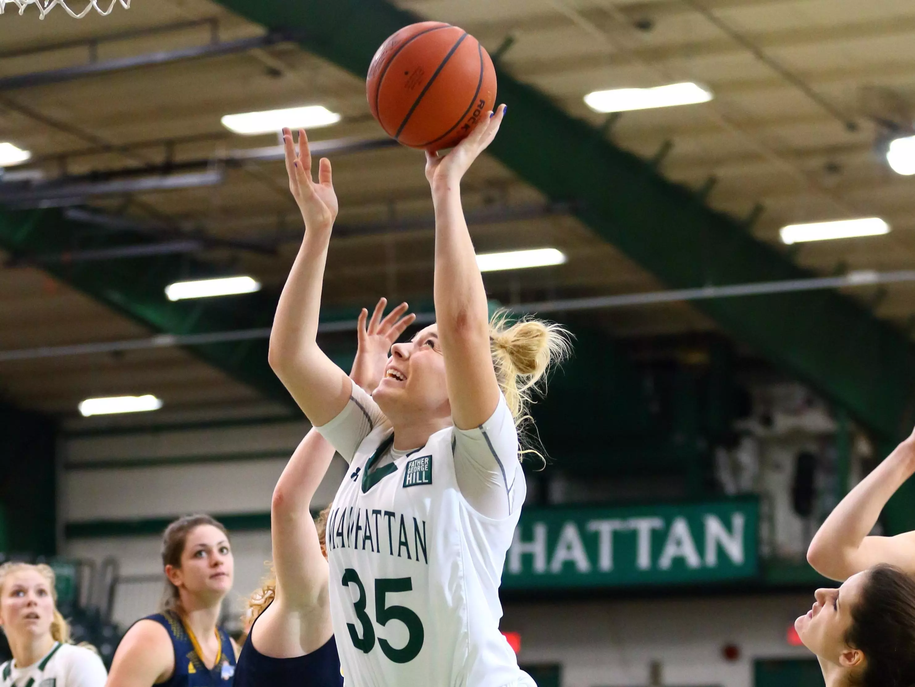 Jaspers Take On Rider to Start ESPN3 Doubleheader
