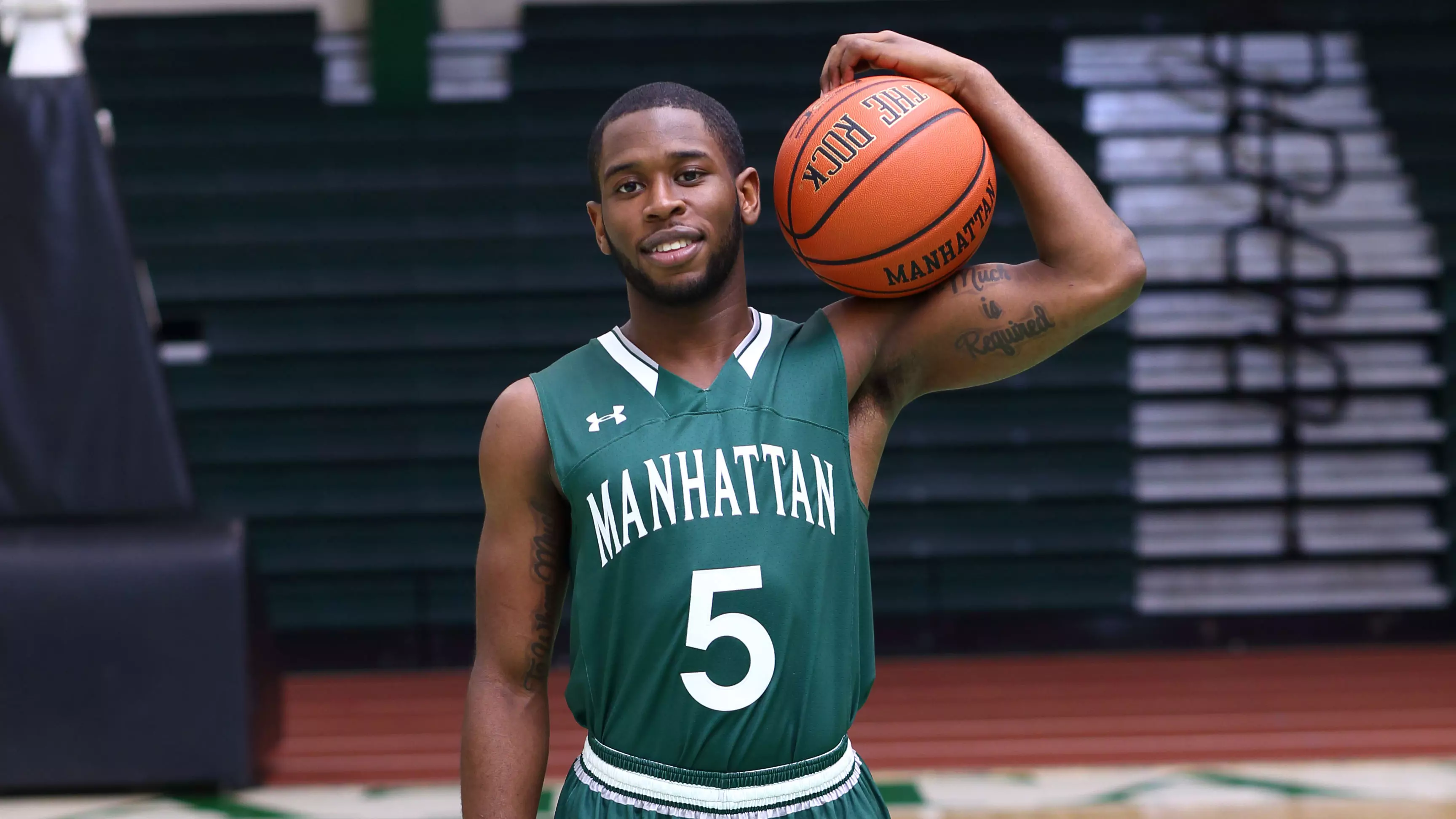 Manhattan Hosts Quinnipiac On Senior Night