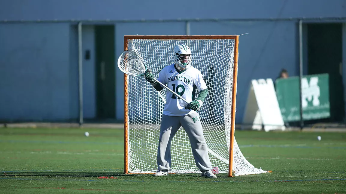 UMass Lowell Defeats Manhattan