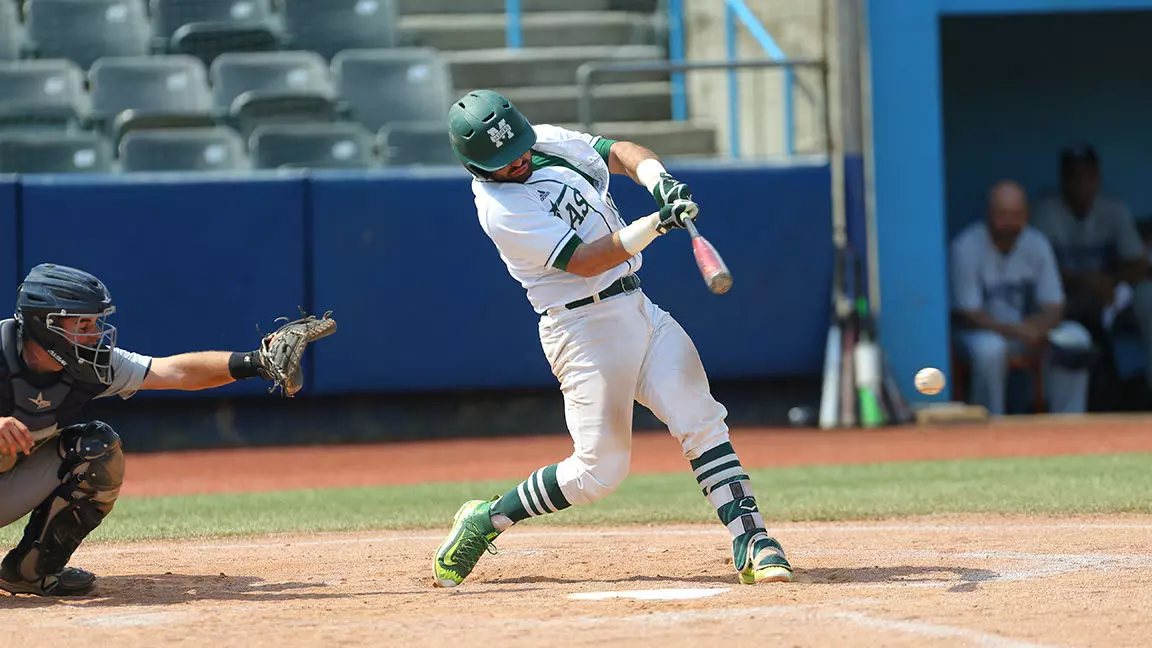 Manhattan Sweeps Doubleheader From Saint Peter's