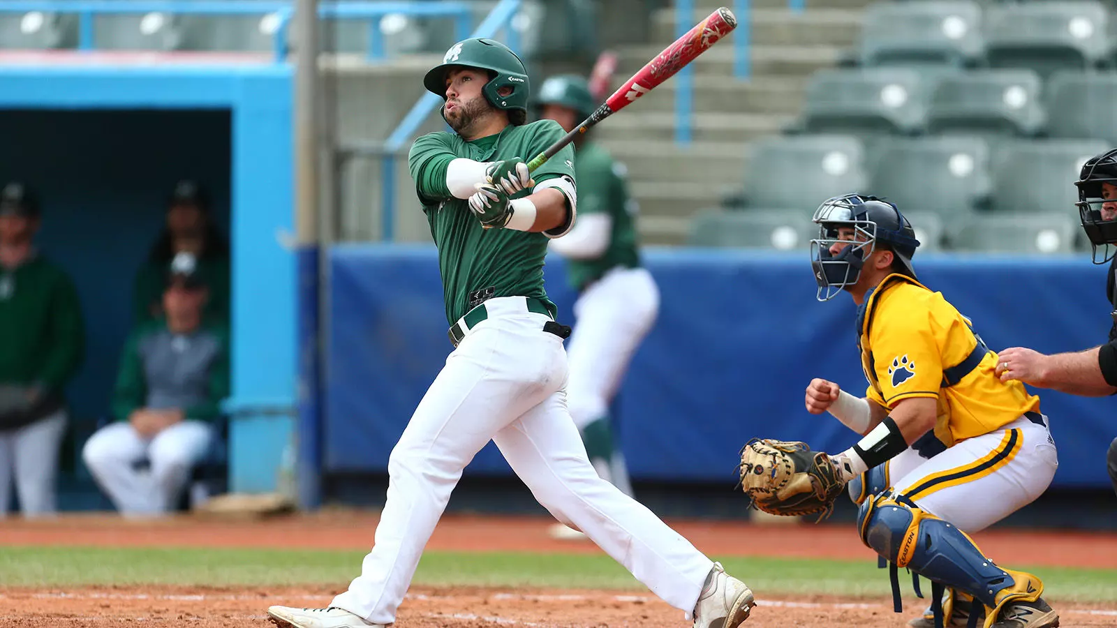 Pena, Forlow Power Manhattan To 7-2 Win Over Quinnipiac