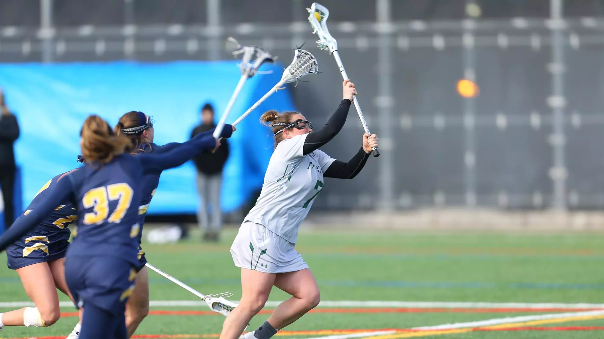 La Salle Preview
