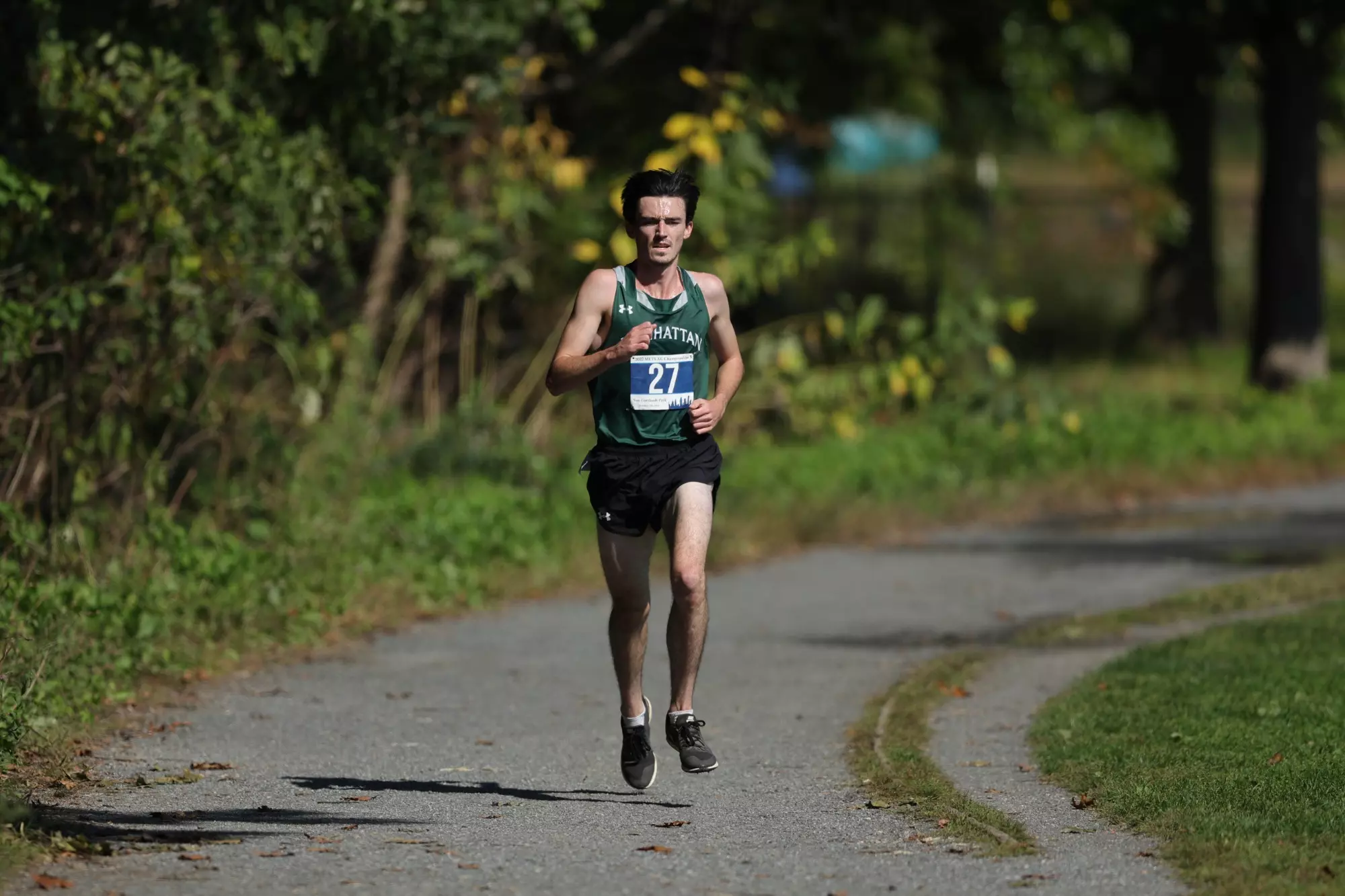 Michael Hennelly runs at 2022 XC Mets