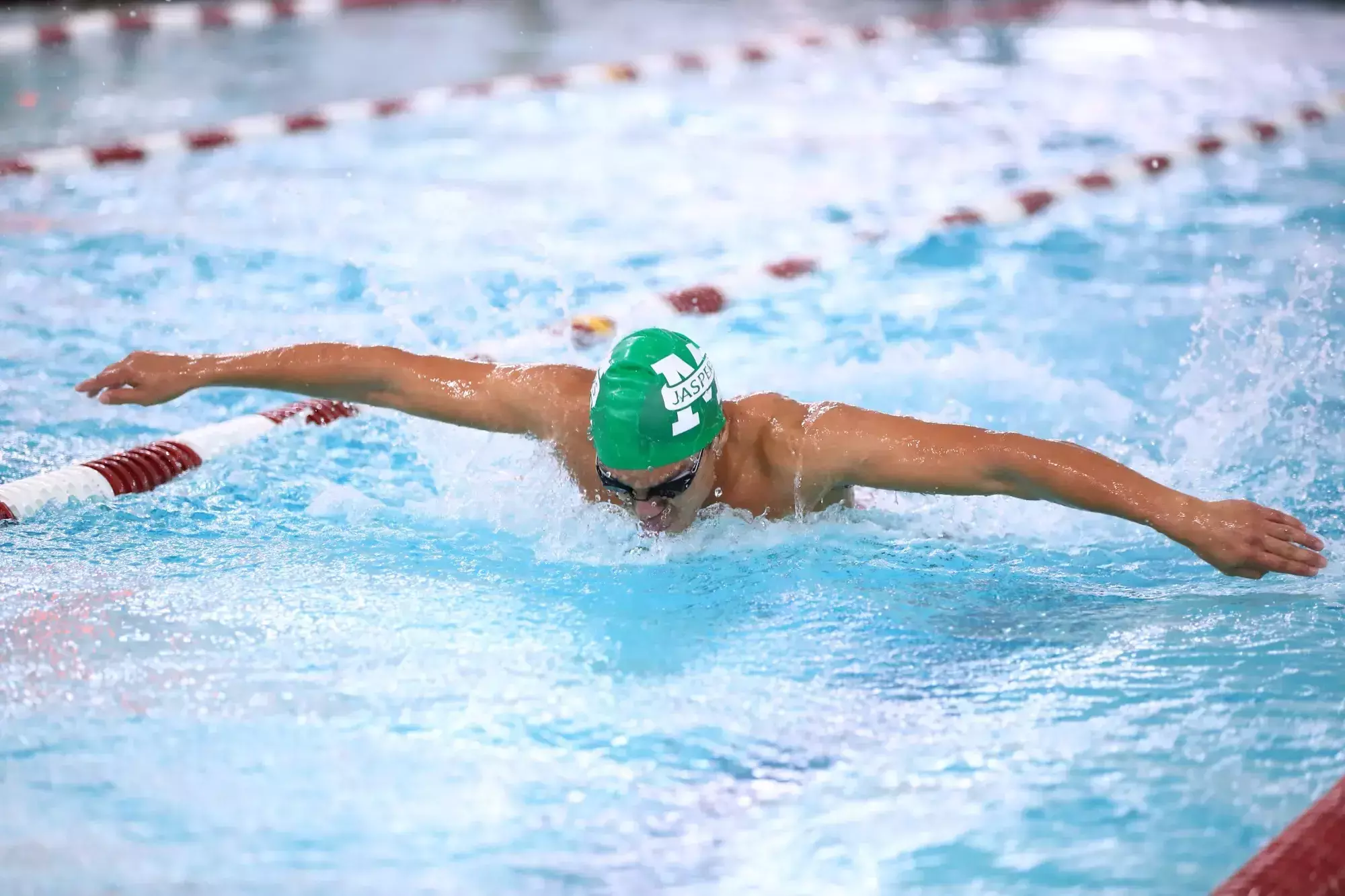 yousri swim