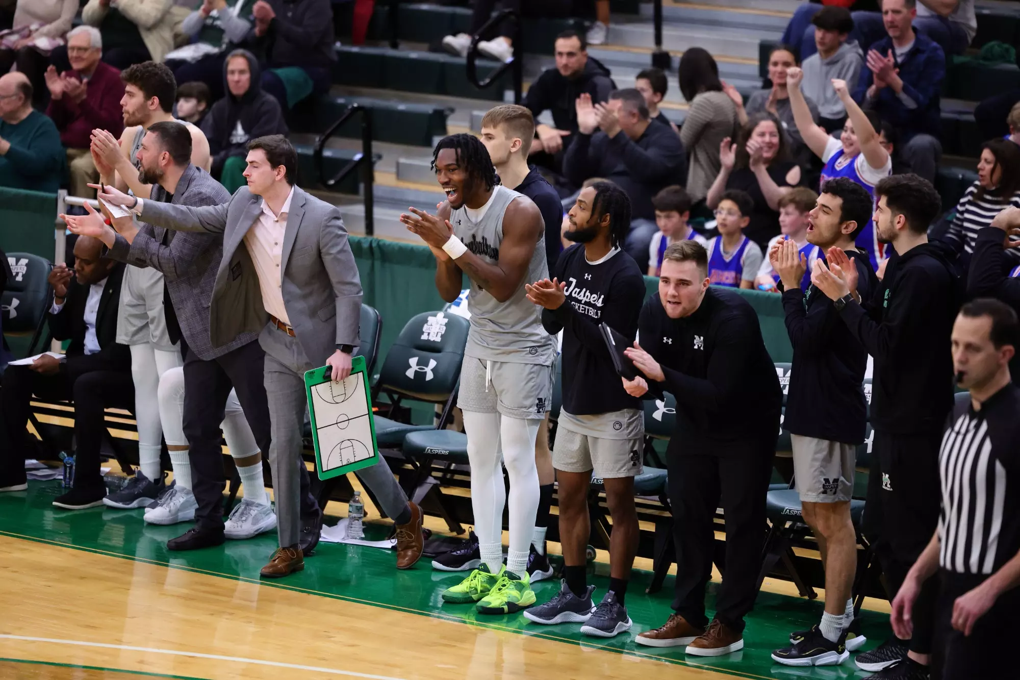 Men's Basketball vs. Iona