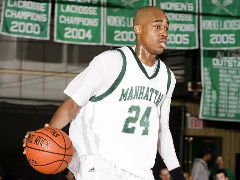 Stags Shoot Past Manhattan