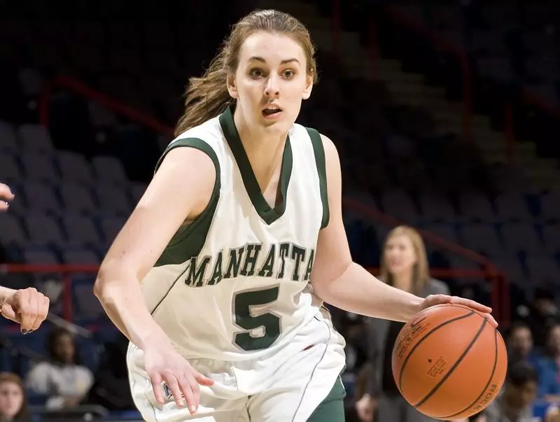 Manhattan Visits No. 14/16 St. John's Tuesday Night