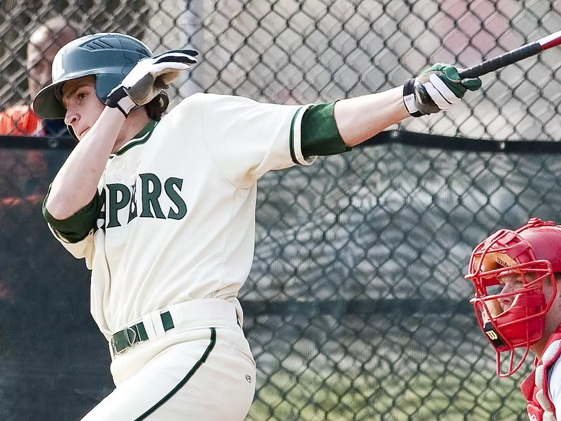 Jaspers Knock Off Hofstra in Home Opener