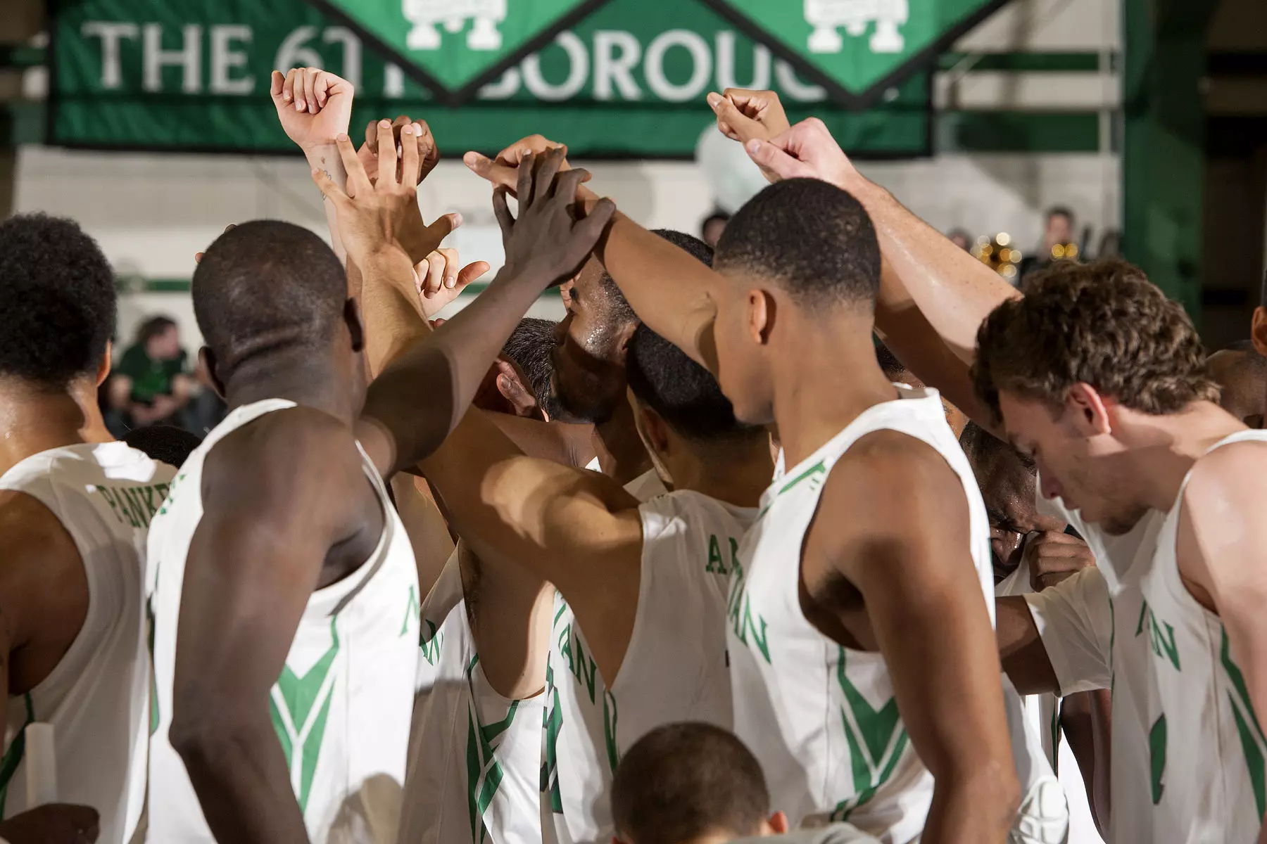 Hot Shooting Lifts Manhattan To 87-79 Win Over Siena