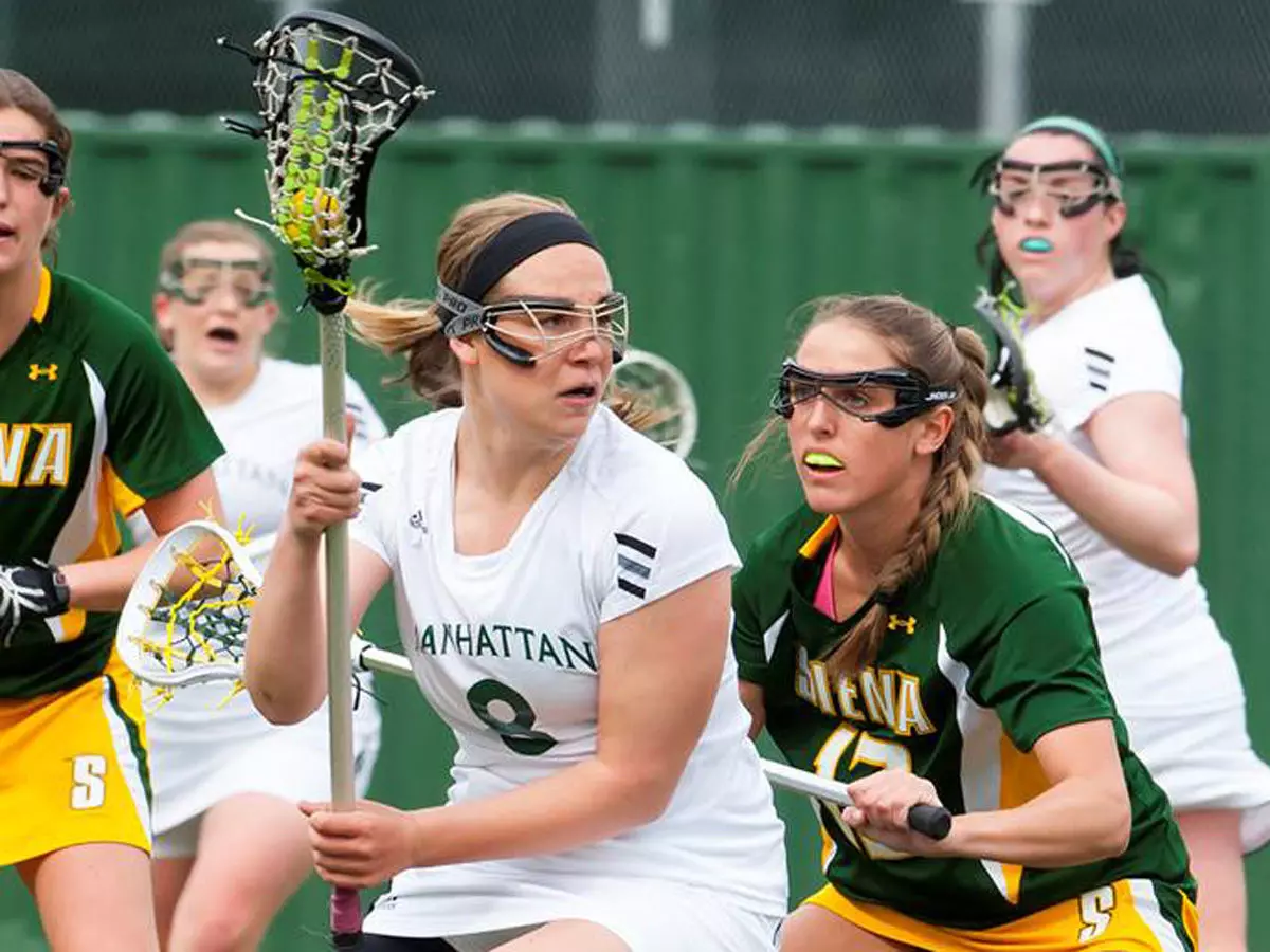 Jaspers Surge Past Delaware State, 16-5