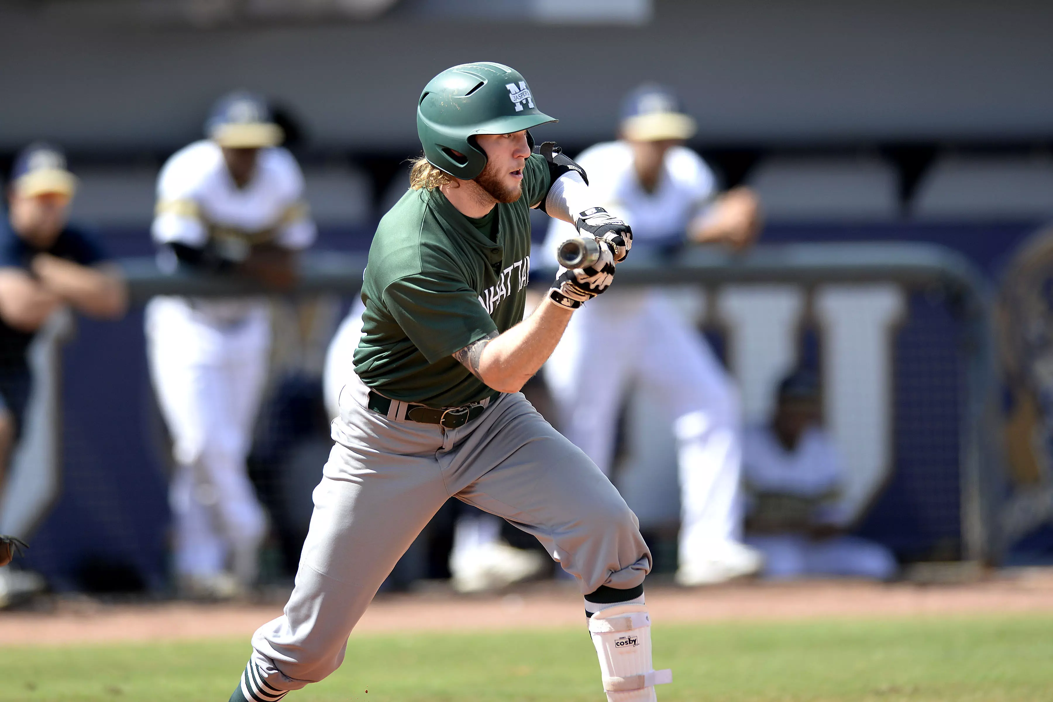 Stony Brook Posts 10-3 Win Over Manhattan