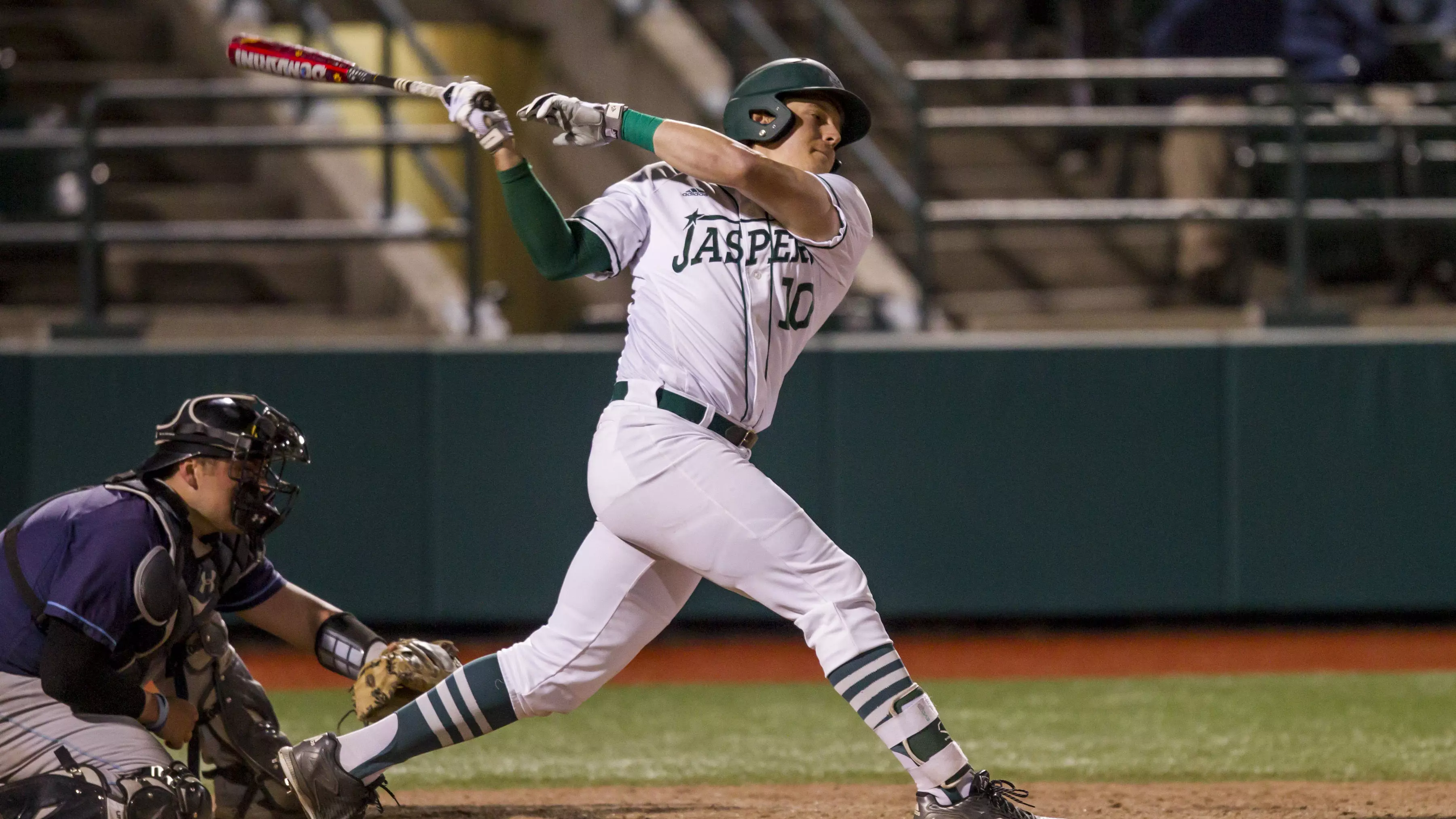 Manhattan Throttles Quinnipiac In Game Two To Earn DH Split