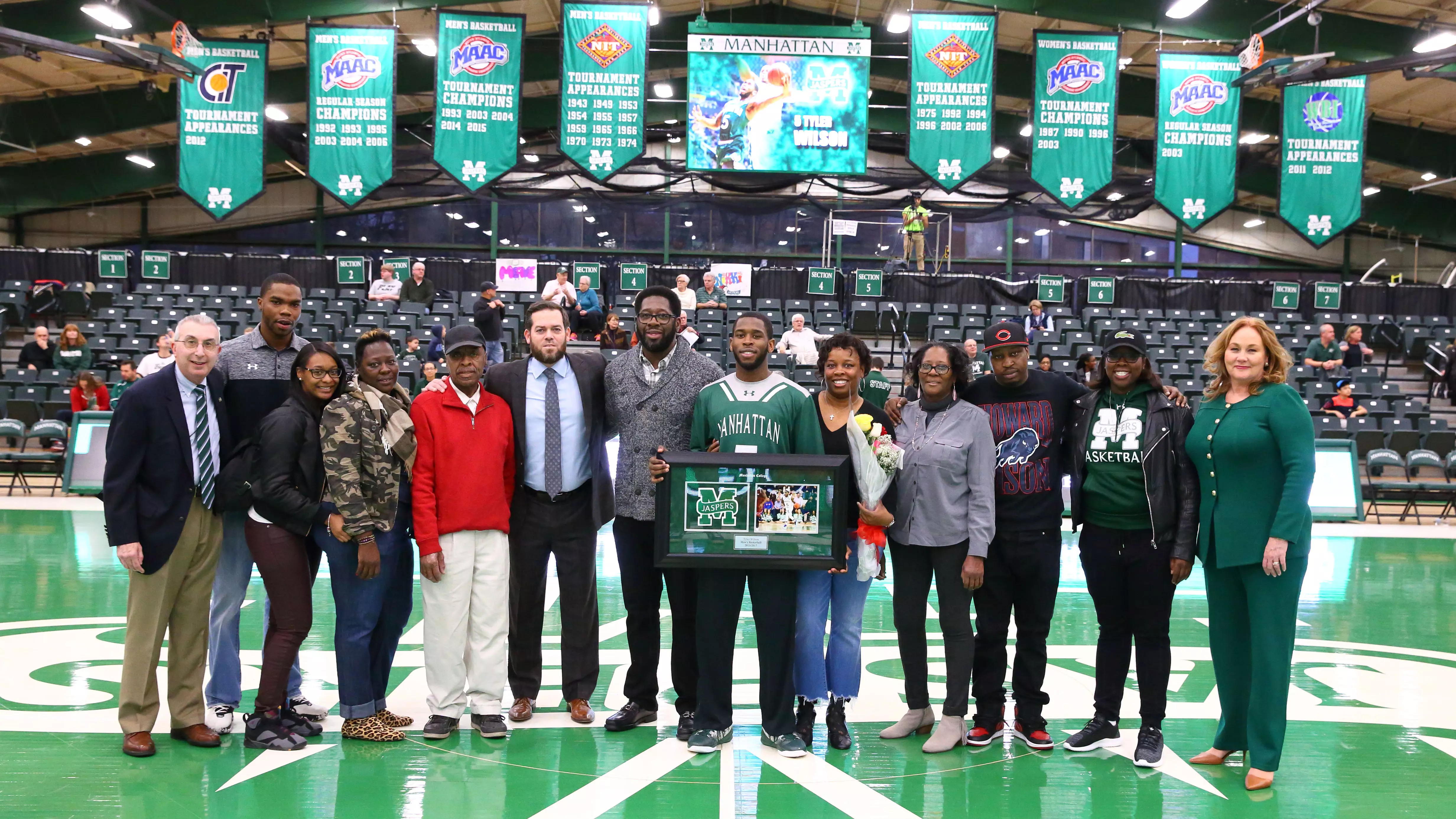 Manhattan Routs Quinnipiac 95-74 On Senior Night